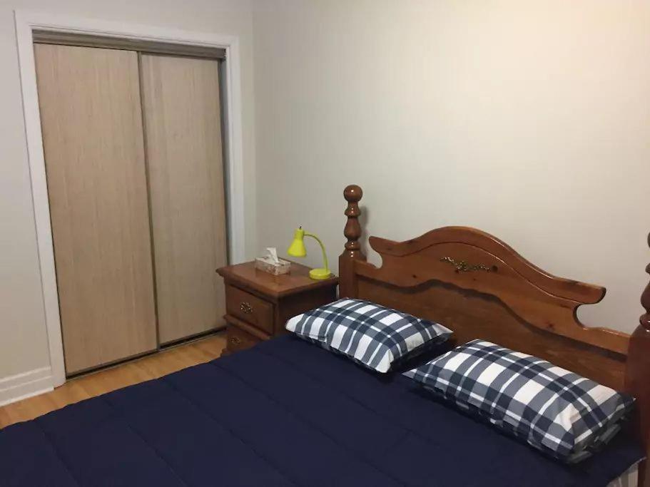 Private Rooms 5 Min Finch West Subway - York University Toronto Exteriör bild