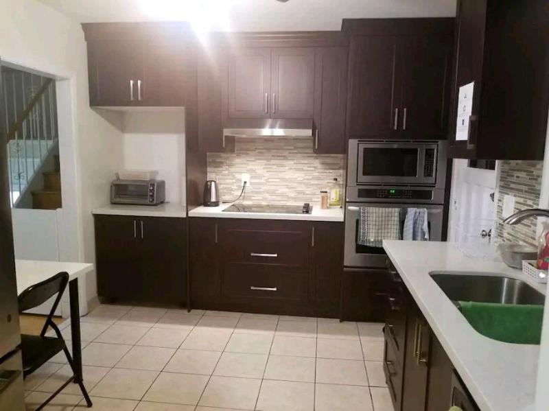 Private Rooms 5 Min Finch West Subway - York University Toronto Exteriör bild