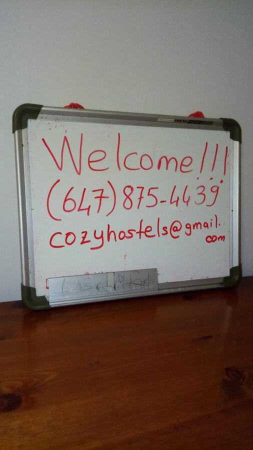 Private Rooms 5 Min Finch West Subway - York University Toronto Exteriör bild