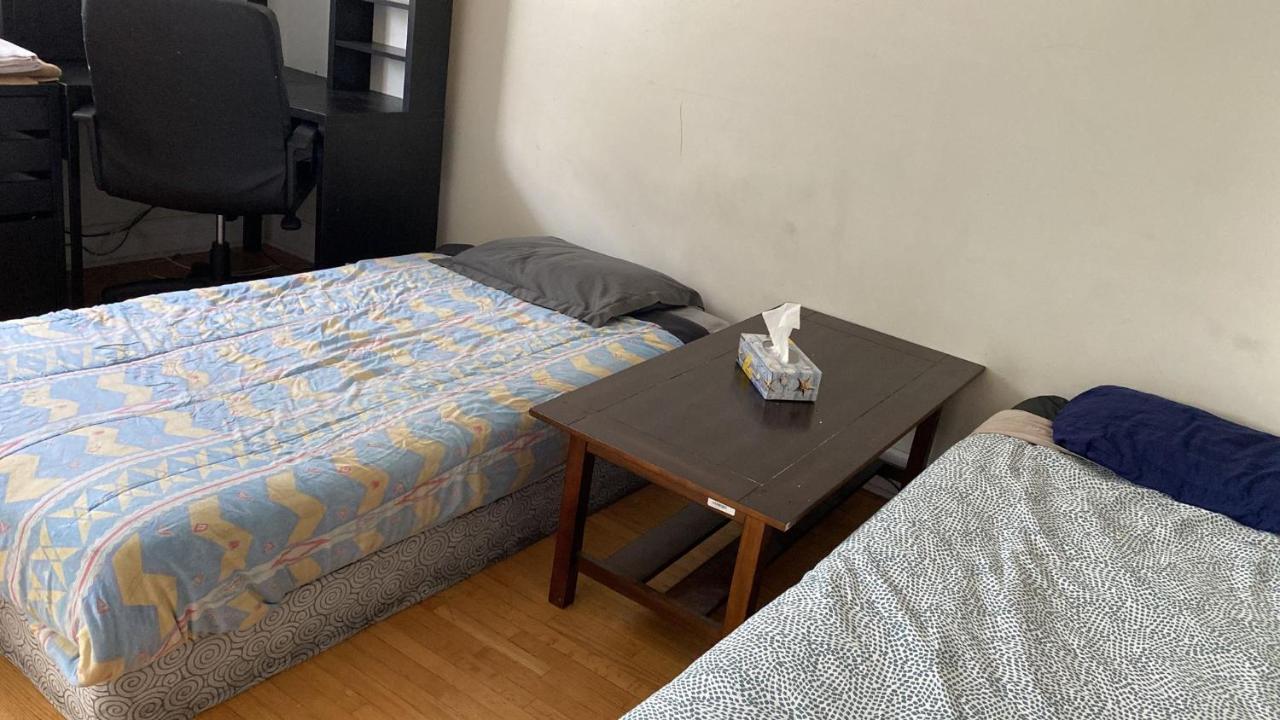 Private Rooms 5 Min Finch West Subway - York University Toronto Exteriör bild